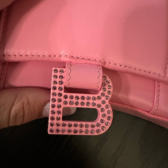 Balenciaga hourglass WOC 
Crystal 
New W Tag - Picture 3 of 8